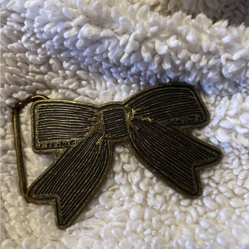 Brass Metallic Bow Belt with Ribbed Texture❤️Vintage